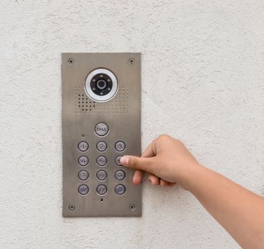 Professional video intercom systems in Dubai, ensuring clear and real-time visitor communication